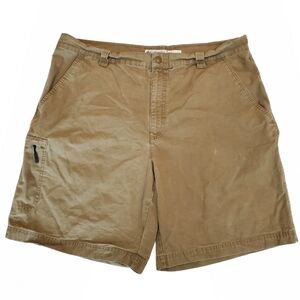Columbia Tan/Brown Cargo Shorts Lightweight Casual Wear Size 40